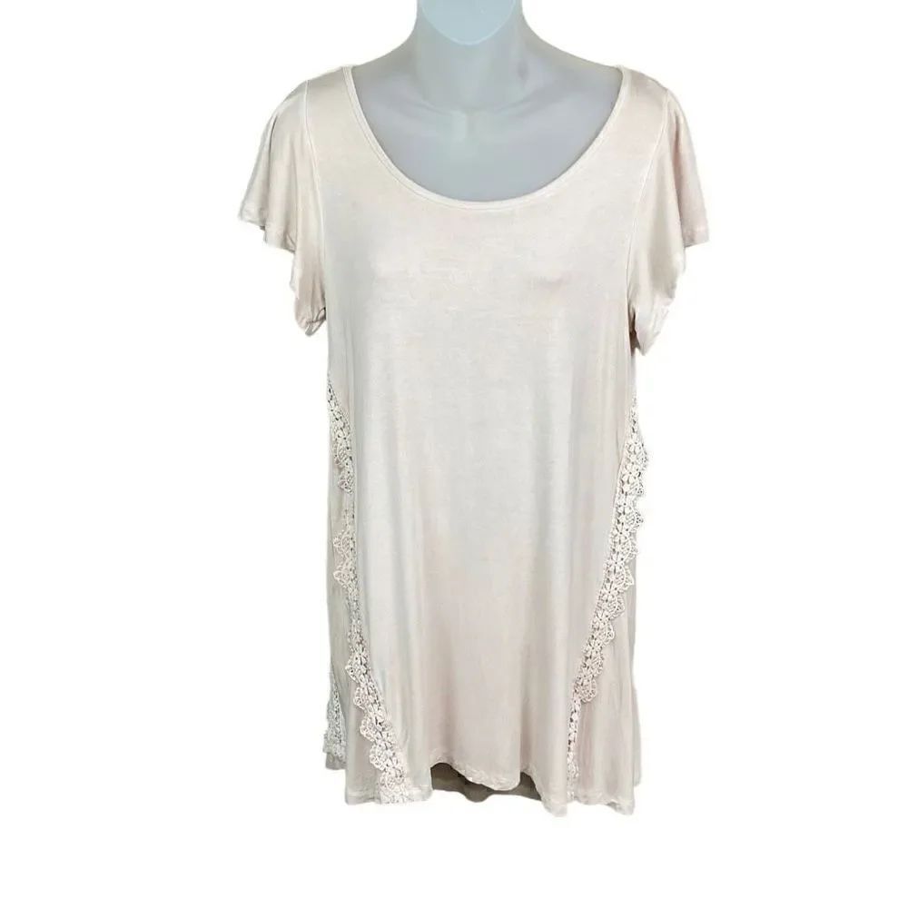 How Very Loved Dress High Low Pastel Pink Lace Flutter Short Sleeves Small